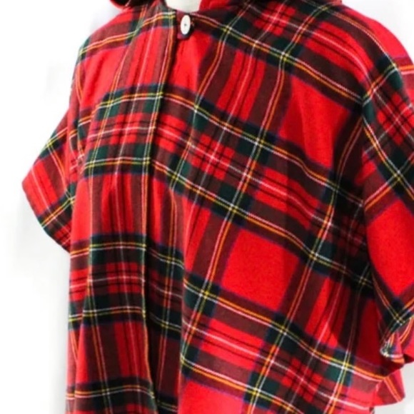 Child’s Wool Tartan Cape L - Picture 3 of 12